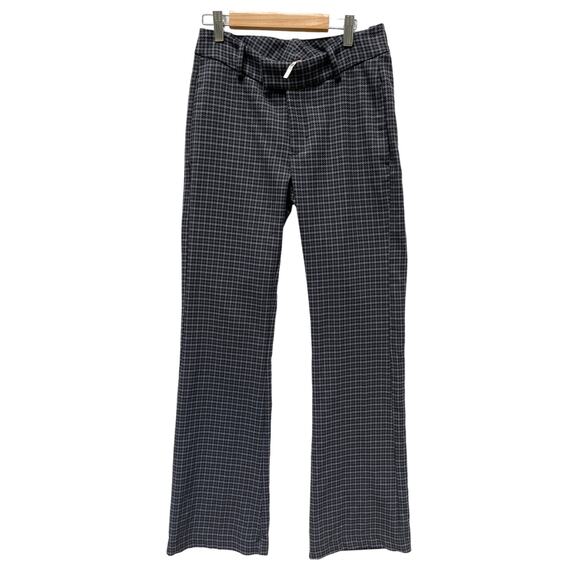 Free People Grey and Black Plaid
Jana Flare Trouser Size 0 - Picture 1 of 12